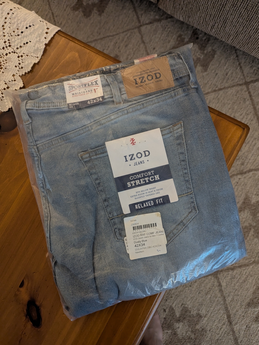 IZOD Men's Relaxed Fit Jeans in Light Denim Blue